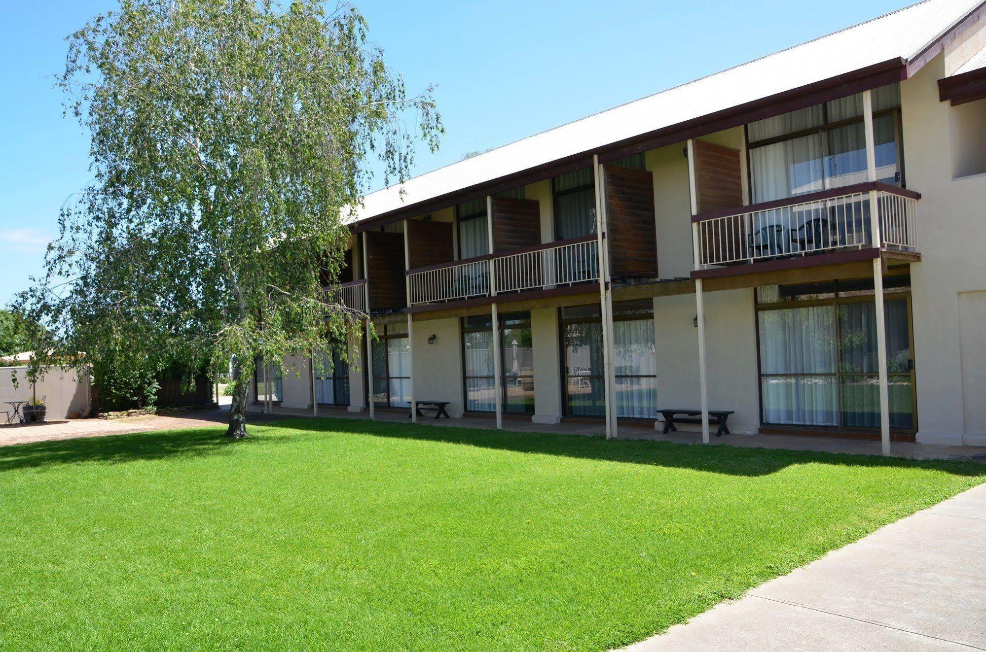 Coonawarra Motor Lodge Penola Kültér fotó